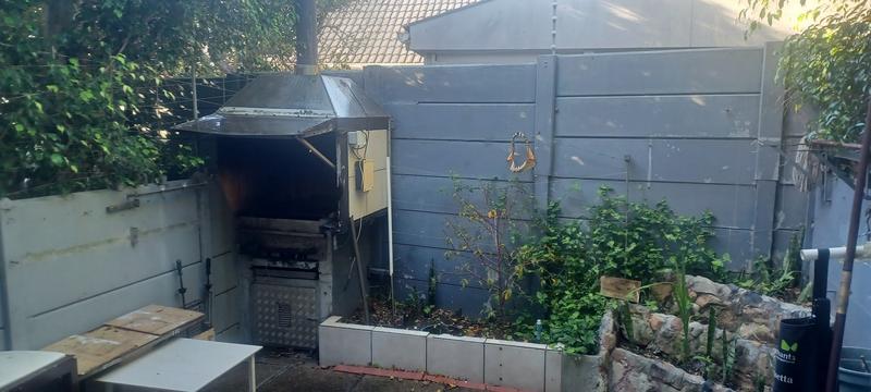 2 Bedroom Property for Sale in Lakeside Western Cape